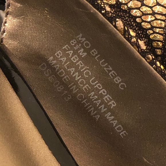 8.5 black and gold peep-toe heels - Picture 6 of 8